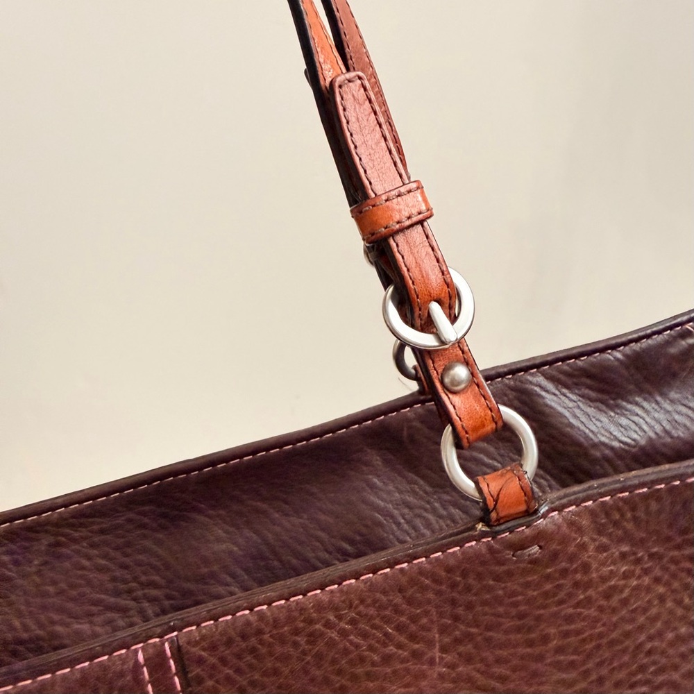 π Coach X-Large Chelsea Brown Pebbled Leather Tote - G063-F10026 - Picture 10 of 16